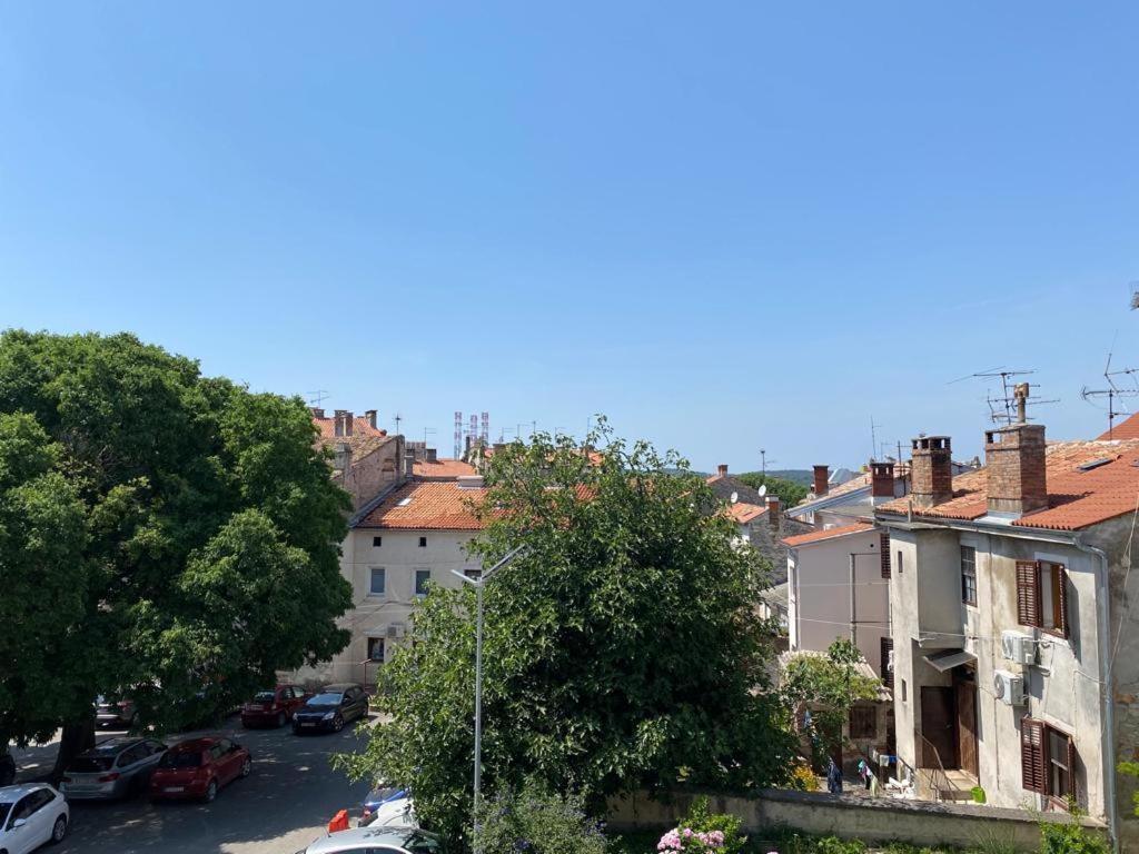 City Vibes Apartment Пула Екстериор снимка